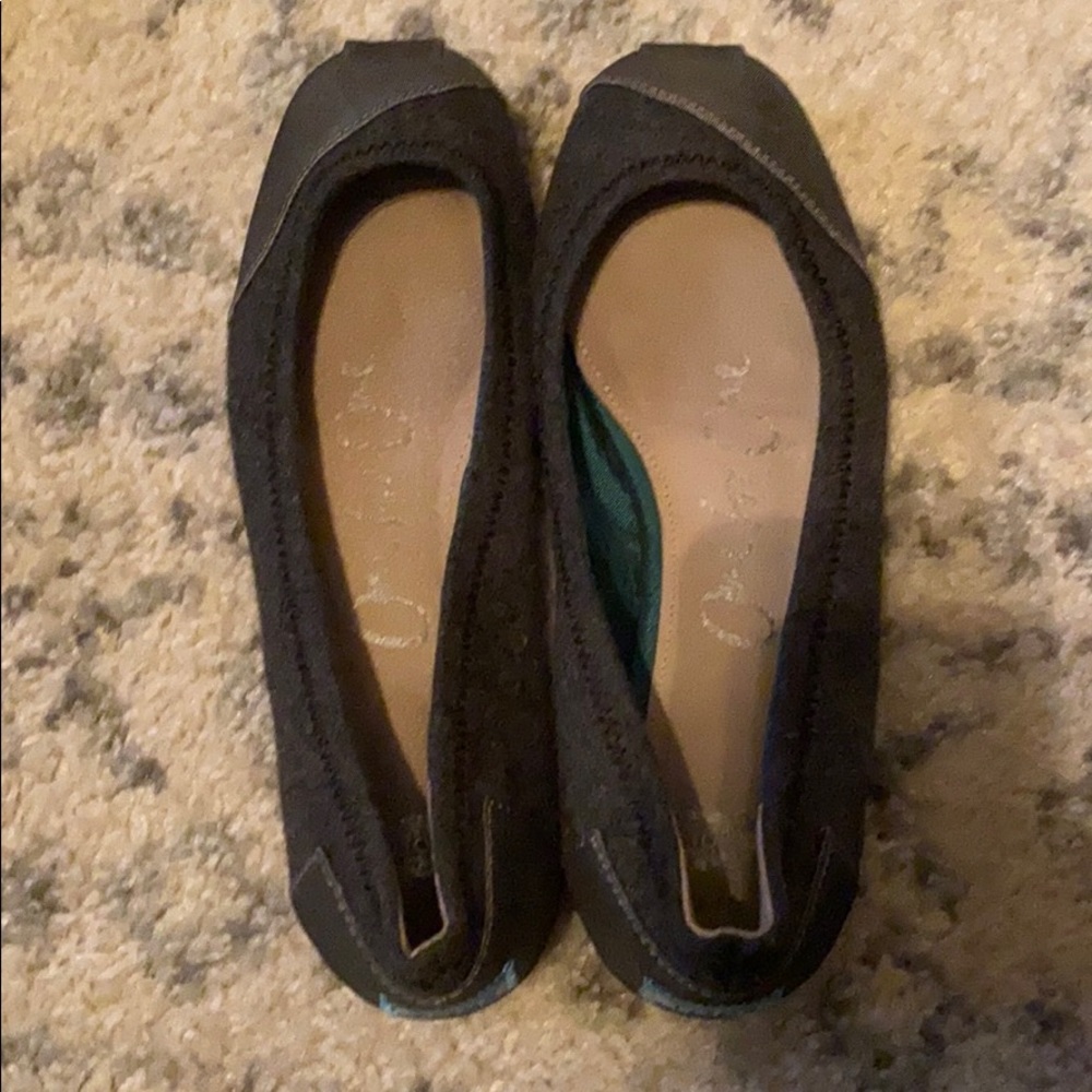 TOMS Gray wool flats